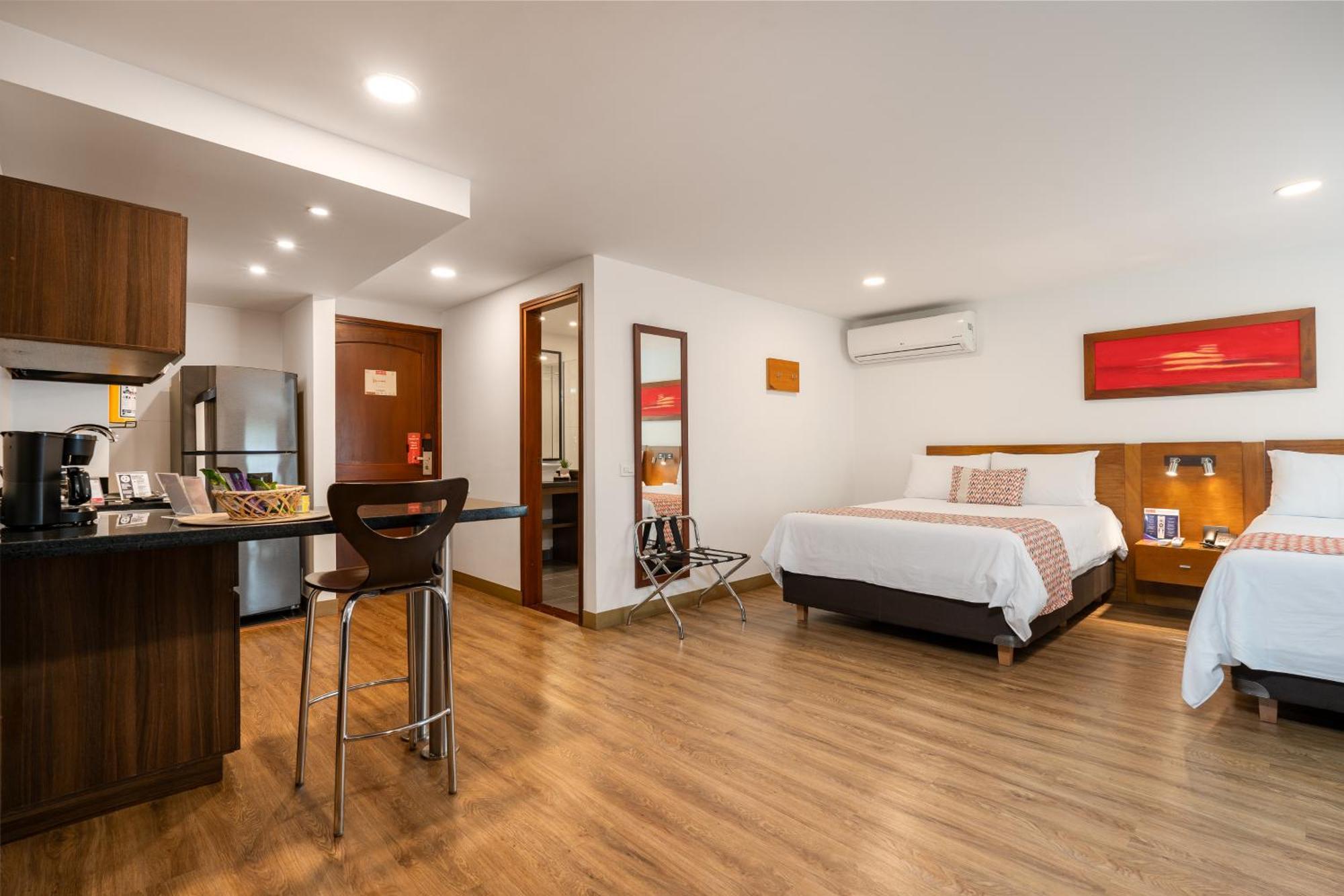 Leblon Suites Hotel Medellín Eksteriør billede