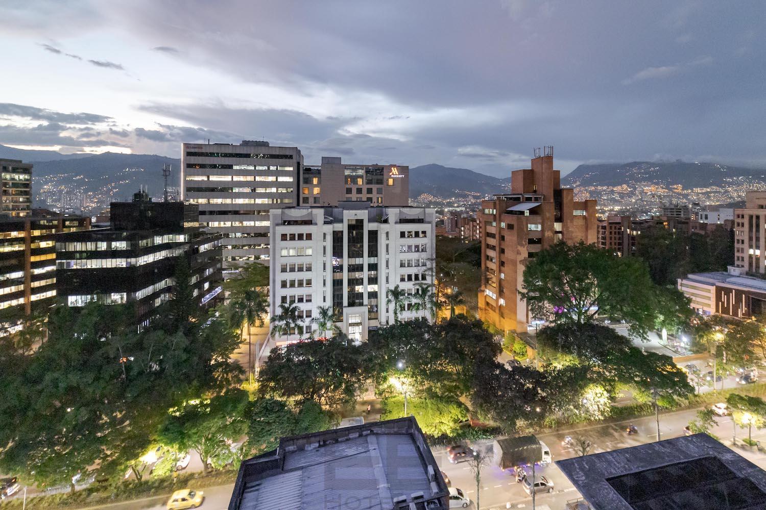 Leblon Suites Hotel Medellín Eksteriør billede