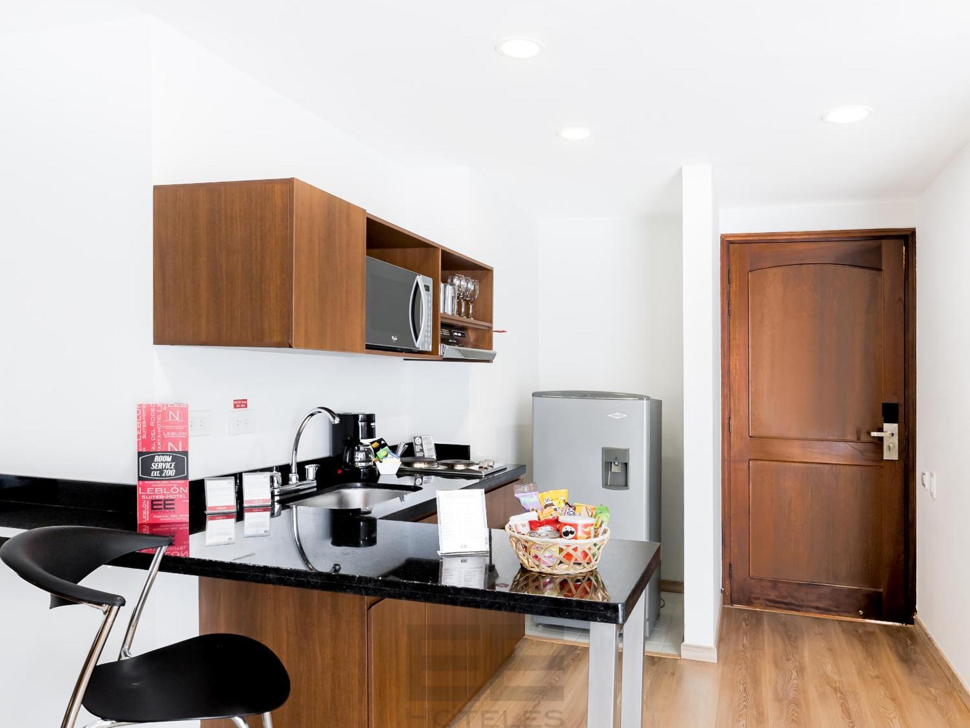 Leblon Suites Hotel Medellín Eksteriør billede