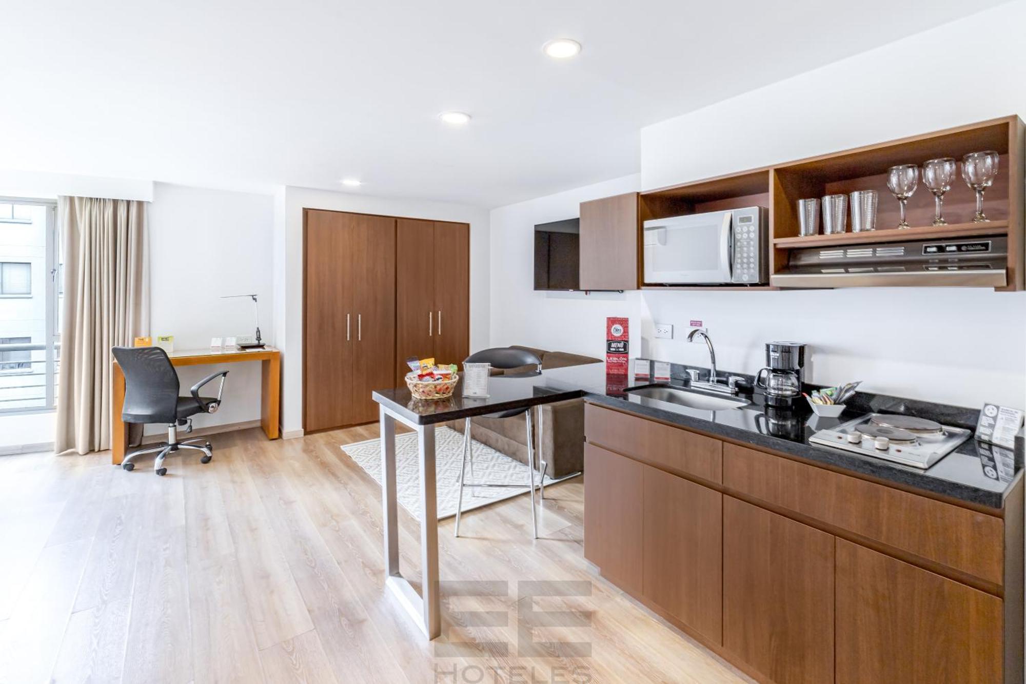 Leblon Suites Hotel Medellín Eksteriør billede